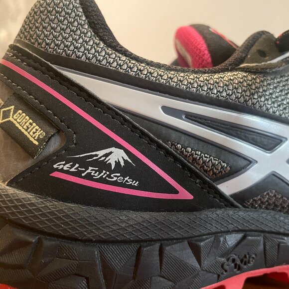 Winter running shoes with studs, espadrilles de course avec crampons de metal - Picture 5 of 5